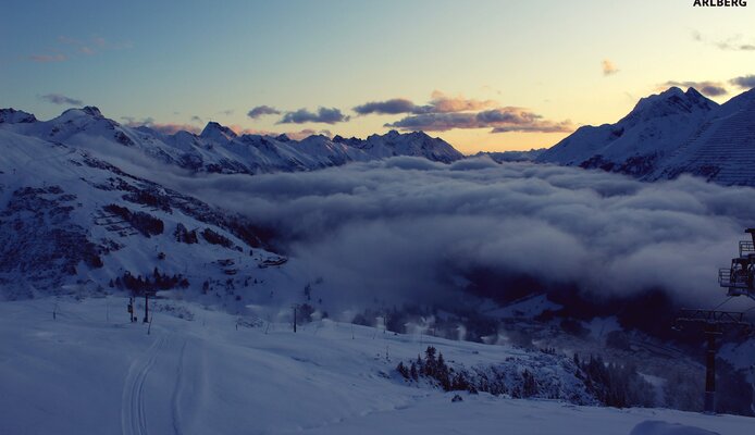 sunset photo of a piste in st anton
