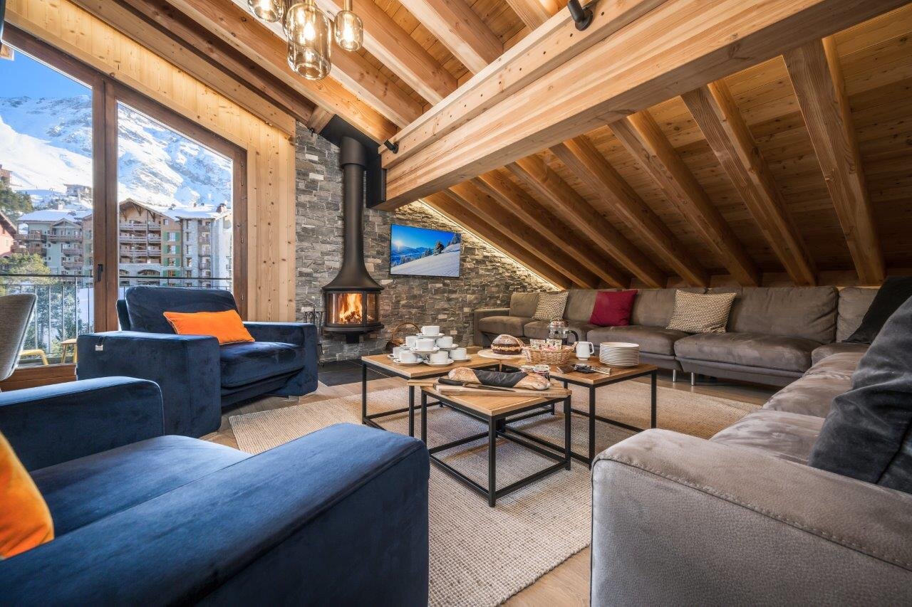 Penthouse Misha living room, with afternoon tea, chalet in Arc 1950