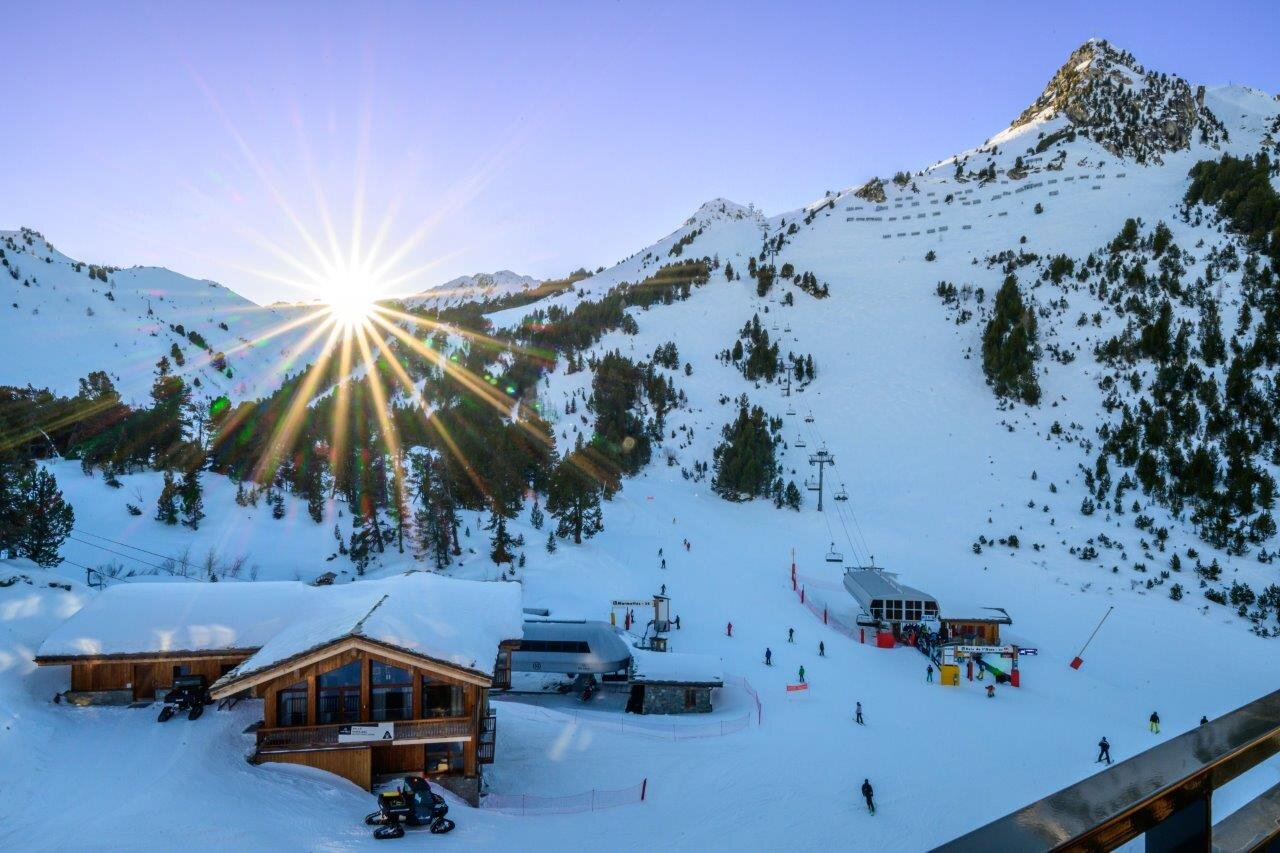 View of the ski lift from Penthouse Umka chalet balcony, Arc 1950